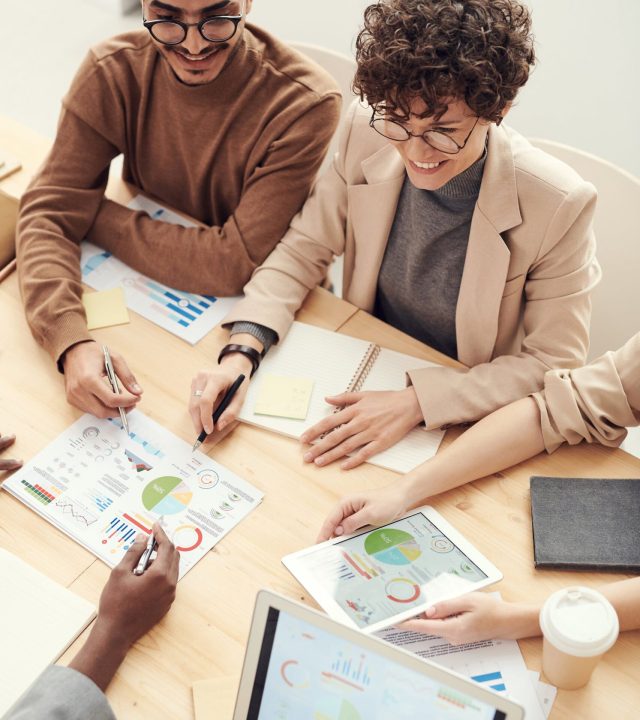 pexels-fauxels-3184287